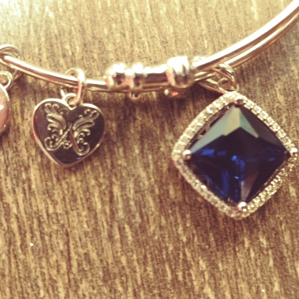 Angelica Saphire Charm Bangle Bracelet (LIKE NEW)